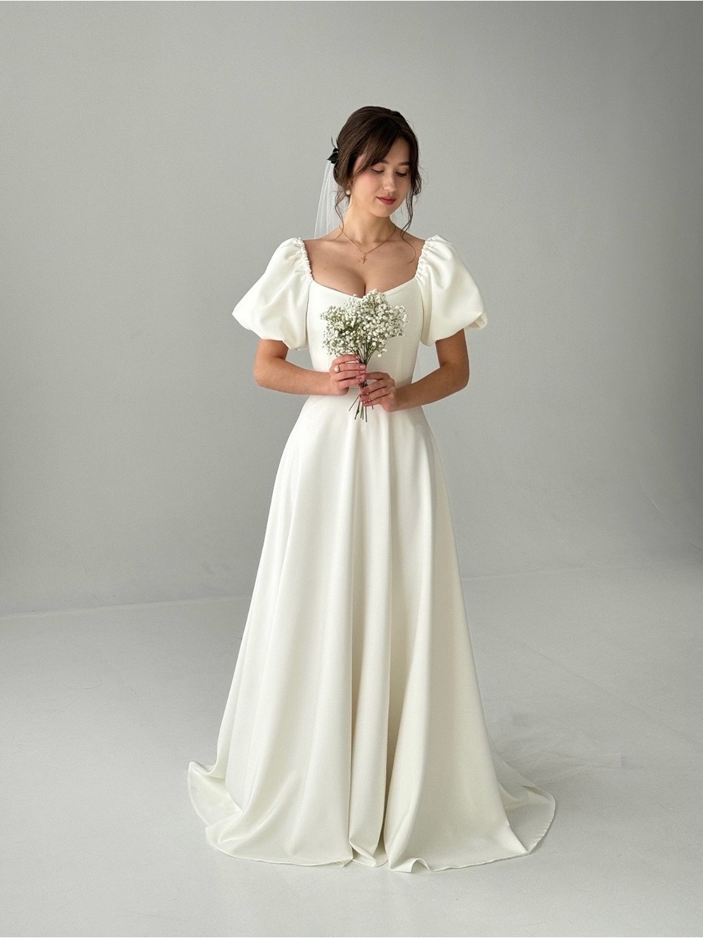 Elegant Puff Sleeve White Bridal Gown